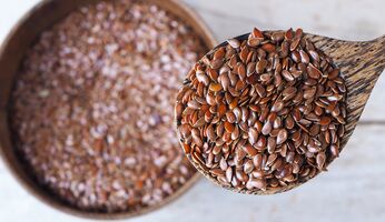 Flaxseed does not give cellulite a chance